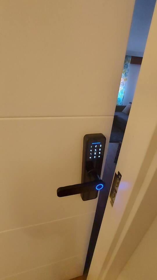 Apartamento Centrico Cerca De La Playa Bueu Εξωτερικό φωτογραφία