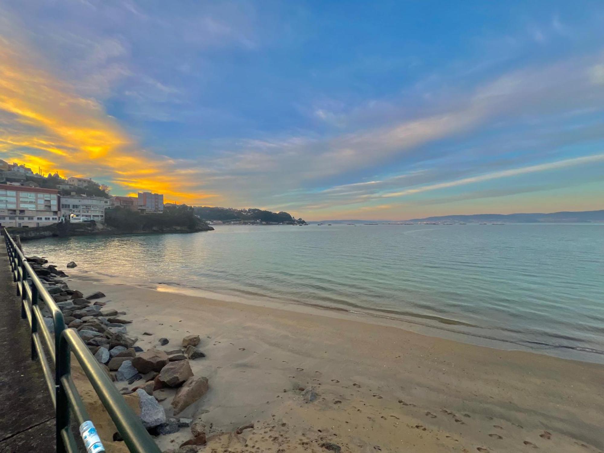 Apartamento Centrico Cerca De La Playa Bueu Εξωτερικό φωτογραφία